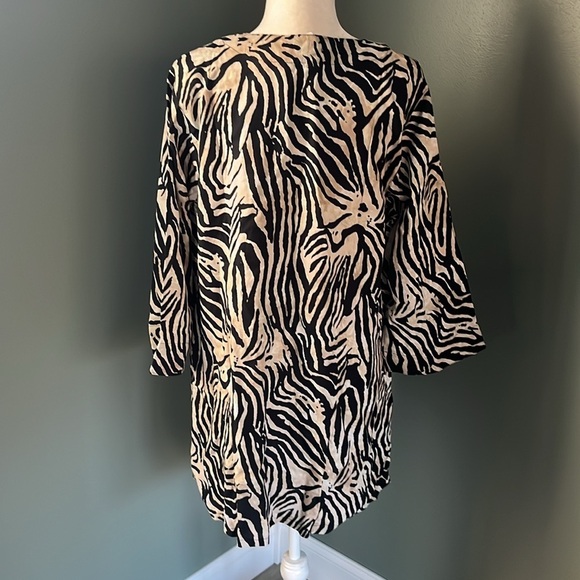 Soft Surroundings Zella Topper Zebra Print Light Weight Top - Picture 10 of 14